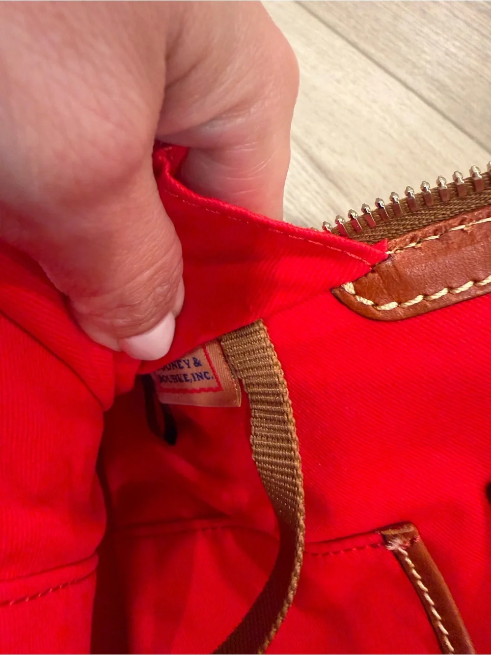 Dooney & Bourke Pebble Grain Small Zip Satchel In Caramel